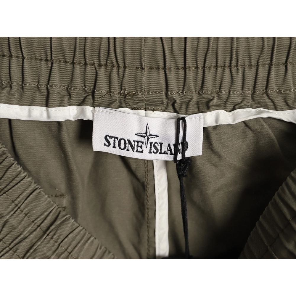 Stone Island Classic Cargo Shorts,Stone Island