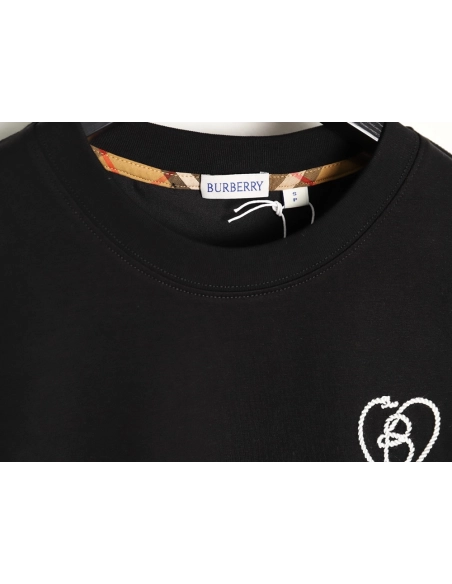 Burberry Heart Letter Short-Sleeve T-Shirt TSK1,Burberry