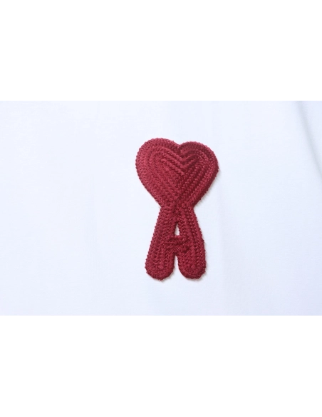 AMI Minimalist Style 3D Chunky Knit Heart Embroidered Logo Short-Sleeve T-Shirt,Ami