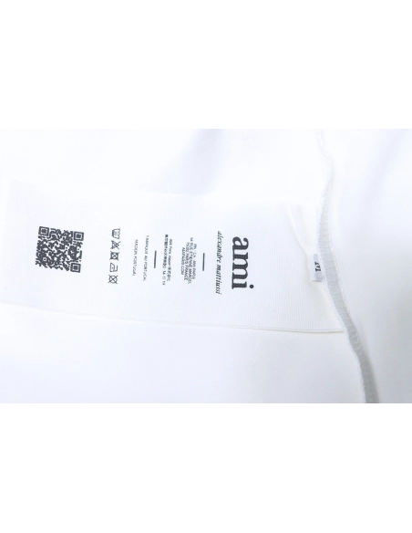 AMI Minimalist Style 3D Chunky Knit Heart Embroidered Logo Short-Sleeve T-Shirt,Ami