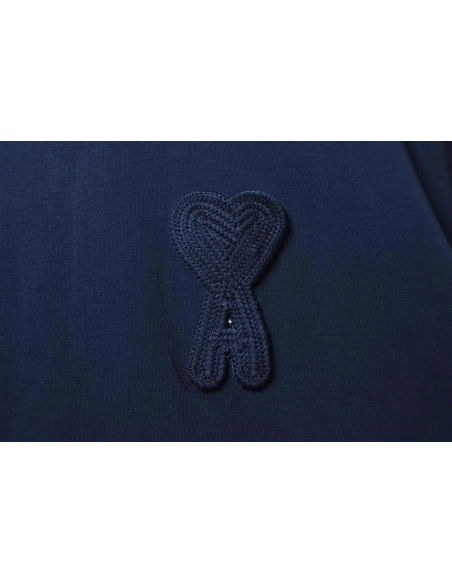 AMI Minimalist Style 3D Chunky Knit Heart Embroidered Logo Short-Sleeve T-Shirt,Ami