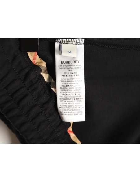 Burberry check-trimmed equestrian embroidered shorts TSK1,Burberry