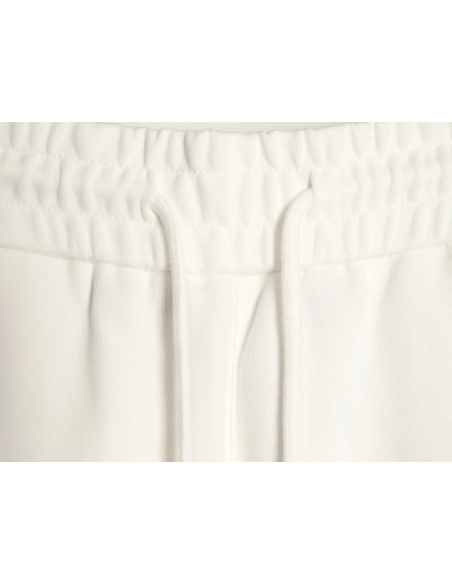 Burberry check-trimmed equestrian embroidered shorts,Burberry