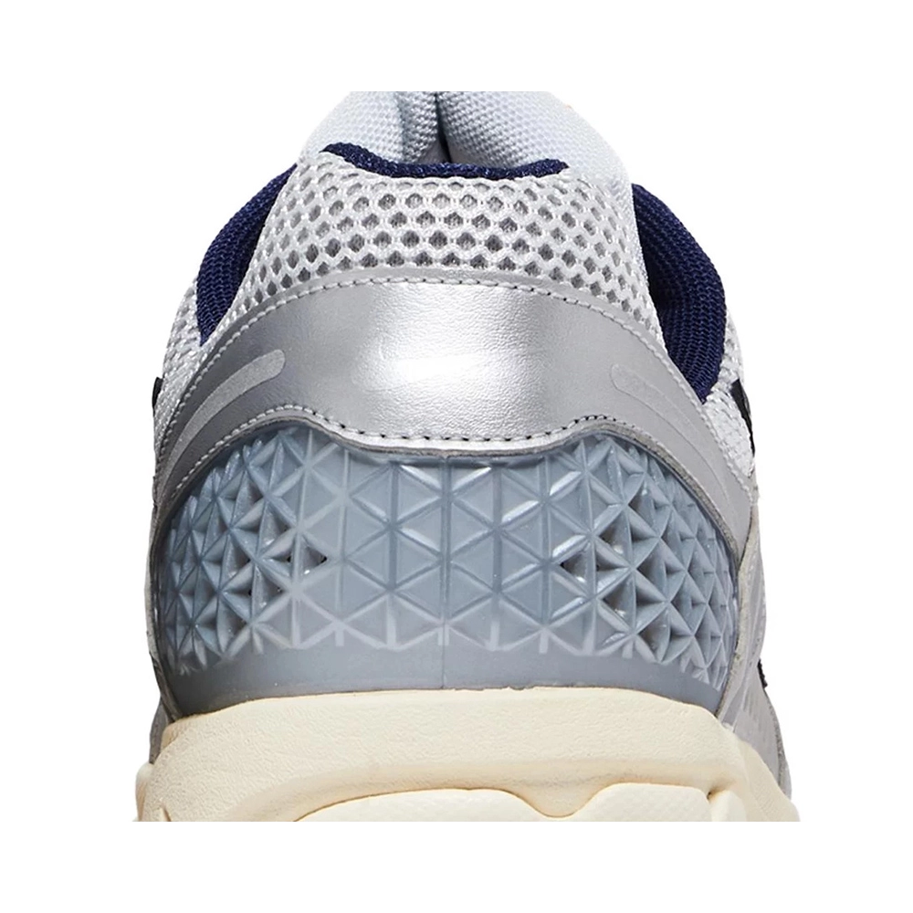 Air Zoom Vomero 5 Platinum Laser Orange,NIKE ZOOM,NIKE SHOES Reps