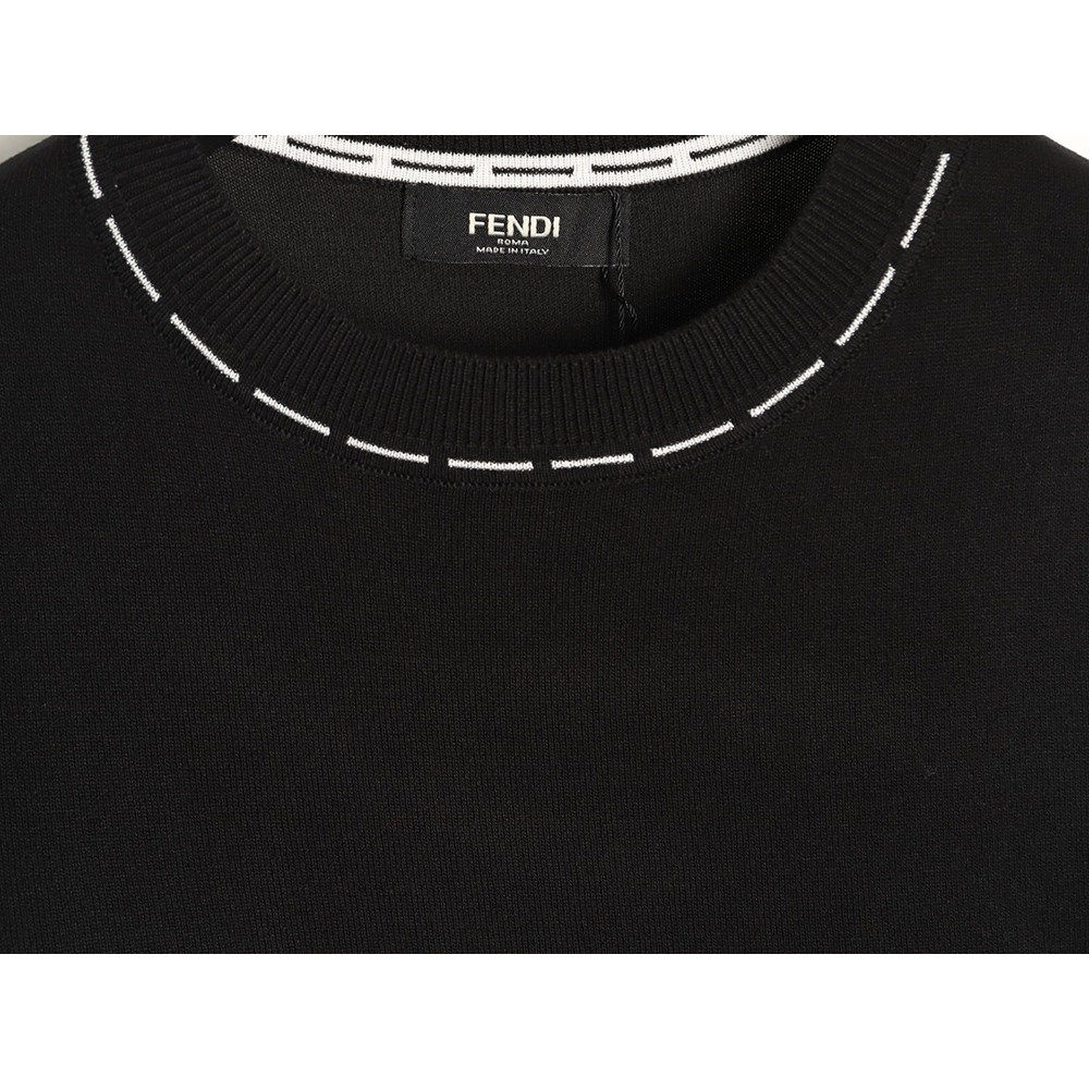 Fendi Short-Sleeve Jacquard Knit T-Shirt with Dashed-Line Lettering at the Hem,Fendi