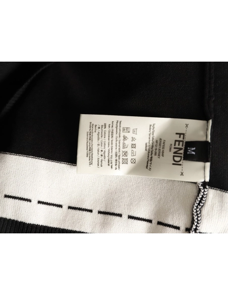 Fendi Short-Sleeve Jacquard Knit T-Shirt with Dashed-Line Lettering at the Hem,Fendi