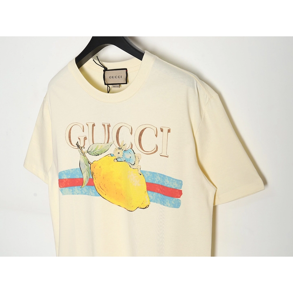 Gucci Peter Rabbit Crew-Neck Short-Sleeve T-Shirt,Gucci