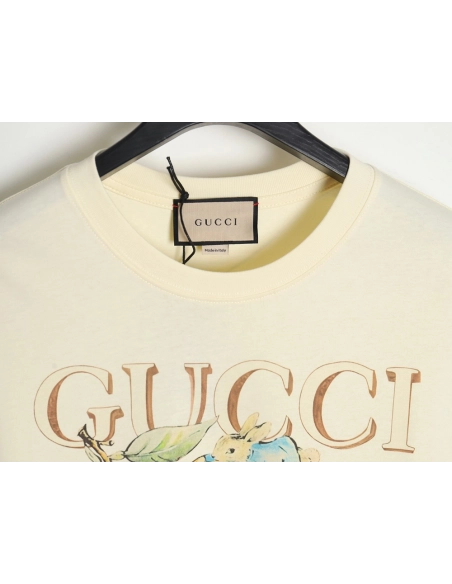 Gucci Peter Rabbit Crew-Neck Short-Sleeve T-Shirt,Gucci