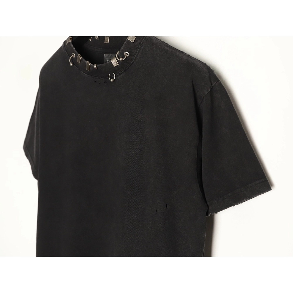 Balenciaga logo-engraved metal ring buckle with pull tab on short-sleeved T-shirt,Balenciaga