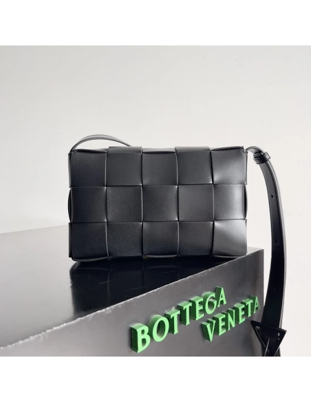 Bottega Veneta Cassette shoulder bags 708768 23X15X6cm,Bottega Veneta bags
