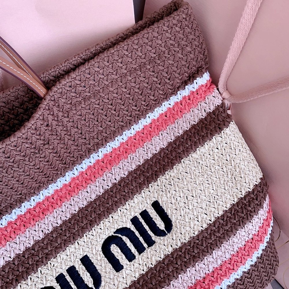 Miu Miu raffia-effect Woven Tote Bags 5BG228 40X34X16cm,Miu Miu Bags