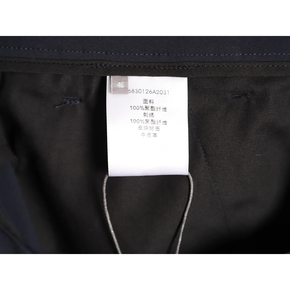 Dior letter embroidered button cargo shorts,Dior
