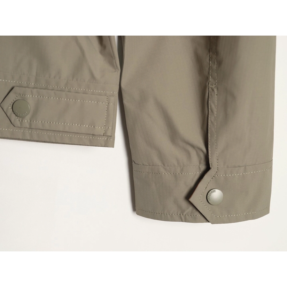 Burberry double-pocket embroidered lapel light jacket,Burberry