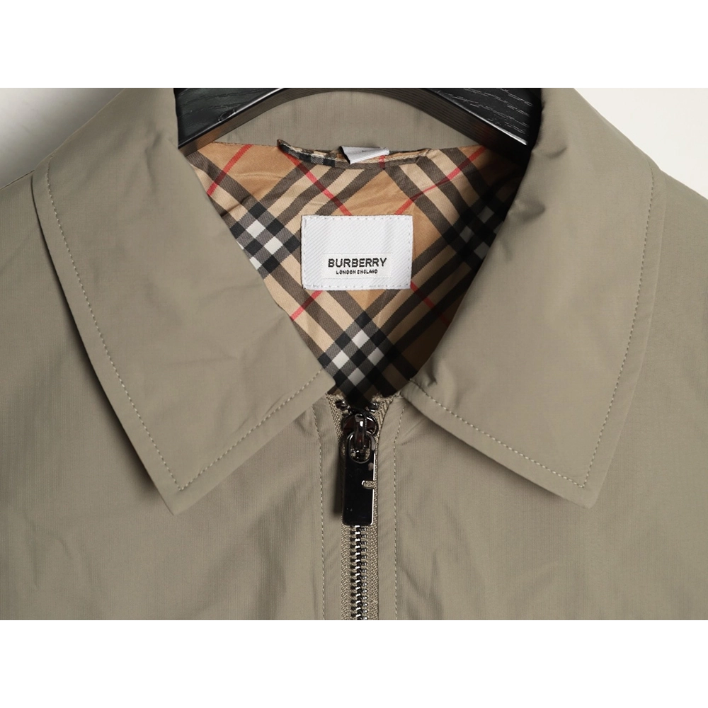 Burberry double-pocket embroidered lapel light jacket,Burberry