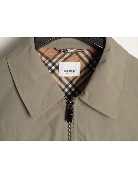Burberry double-pocket embroidered lapel light jacket,Burberry