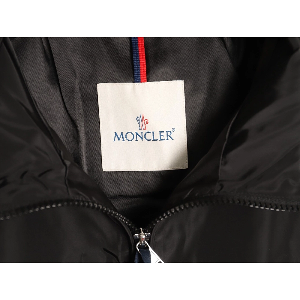 Moncler Lightweight Casual Hooded Jacket with Sleeve Pocket TSK1,Moncler