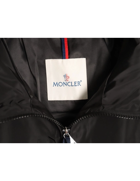 Moncler Lightweight Casual Hooded Jacket with Sleeve Pocket TSK1,Moncler