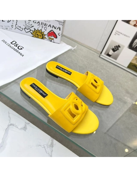 Dolce Gabbana Calfskin slides with DG logo,Dolce Gabbana Shoes