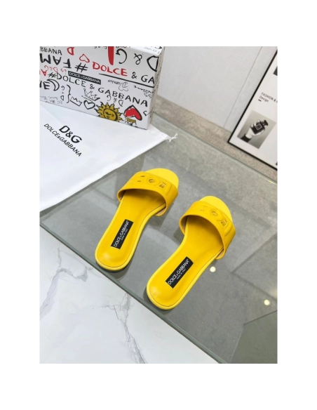 Dolce Gabbana Calfskin slides with DG logo,Dolce Gabbana Shoes