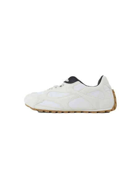 Discover premium Bottega Veneta Orbit Sneaker Light Beige 851621 V3MS2 9166 sneakers. Shop iconic styles from top brands¡ªcrafte