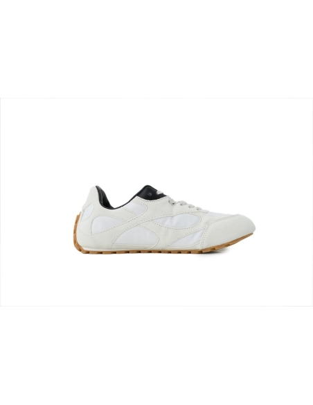 Discover premium Bottega Veneta Orbit Sneaker Light Beige 851621 V3MS2 9166 sneakers. Shop iconic styles from top brands¡ªcrafte