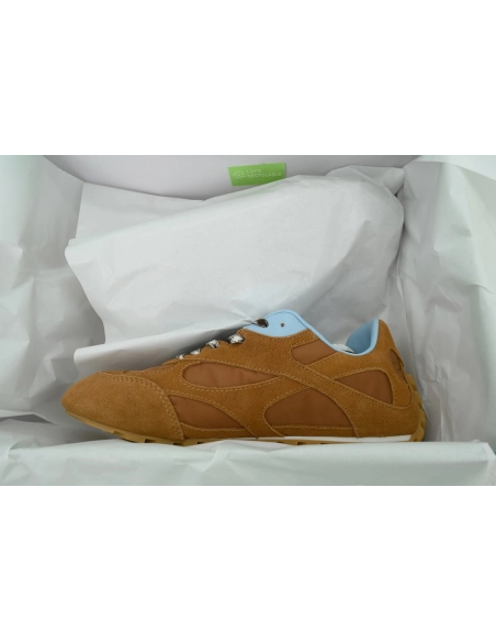 Discover premium Bottega Veneta Orbit Sneaker Amber 838373 V3MS2 2589 sneakers. Shop iconic styles from top brands¡ªcrafted for 