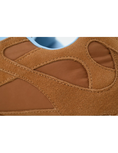 Discover premium Bottega Veneta Orbit Sneaker Amber 838373 V3MS2 2589 sneakers. Shop iconic styles from top brands¡ªcrafted for 