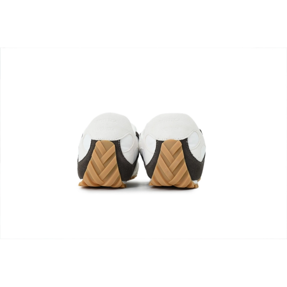 Discover premium Bottega Veneta Orbit Sneaker White Black 867921 V3MS2 9163 sneakers. Shop iconic styles from top brands¡ªcrafte