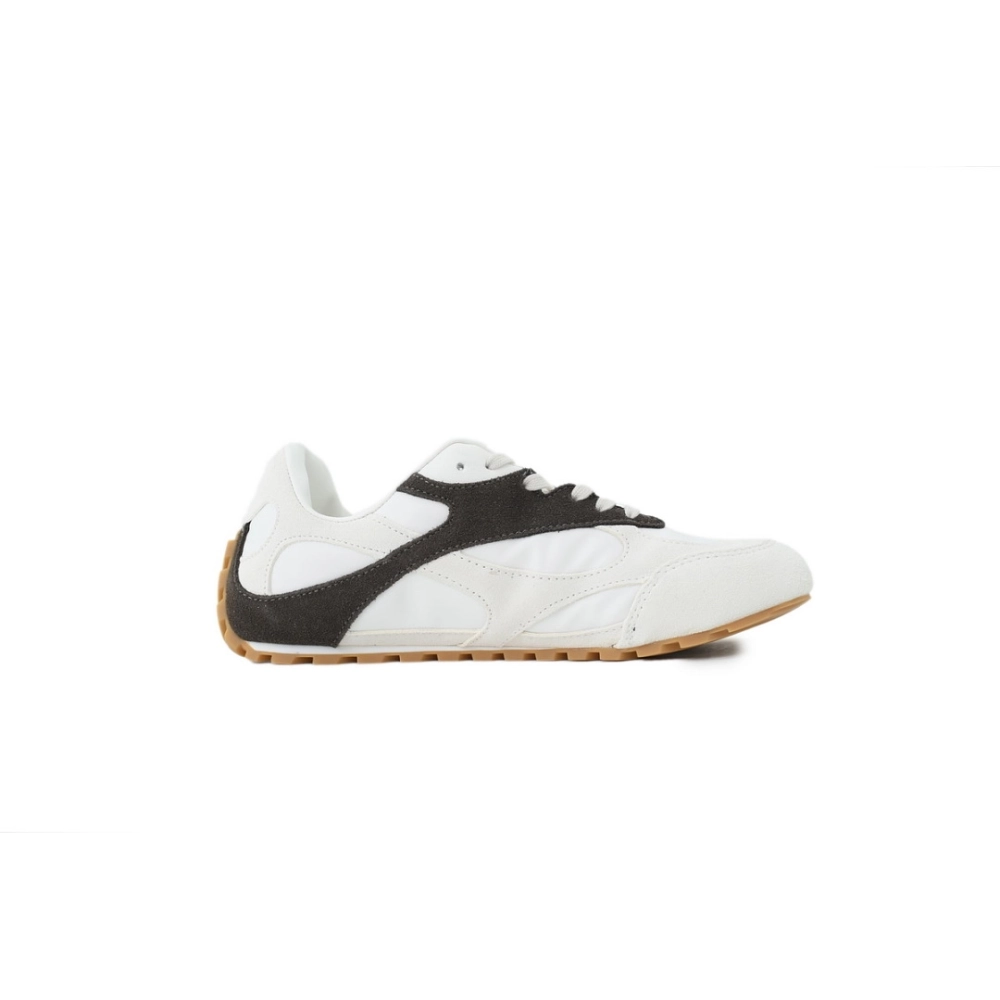 Discover premium Bottega Veneta Orbit Sneaker White Black 867921 V3MS2 9163 sneakers. Shop iconic styles from top brands¡ªcrafte