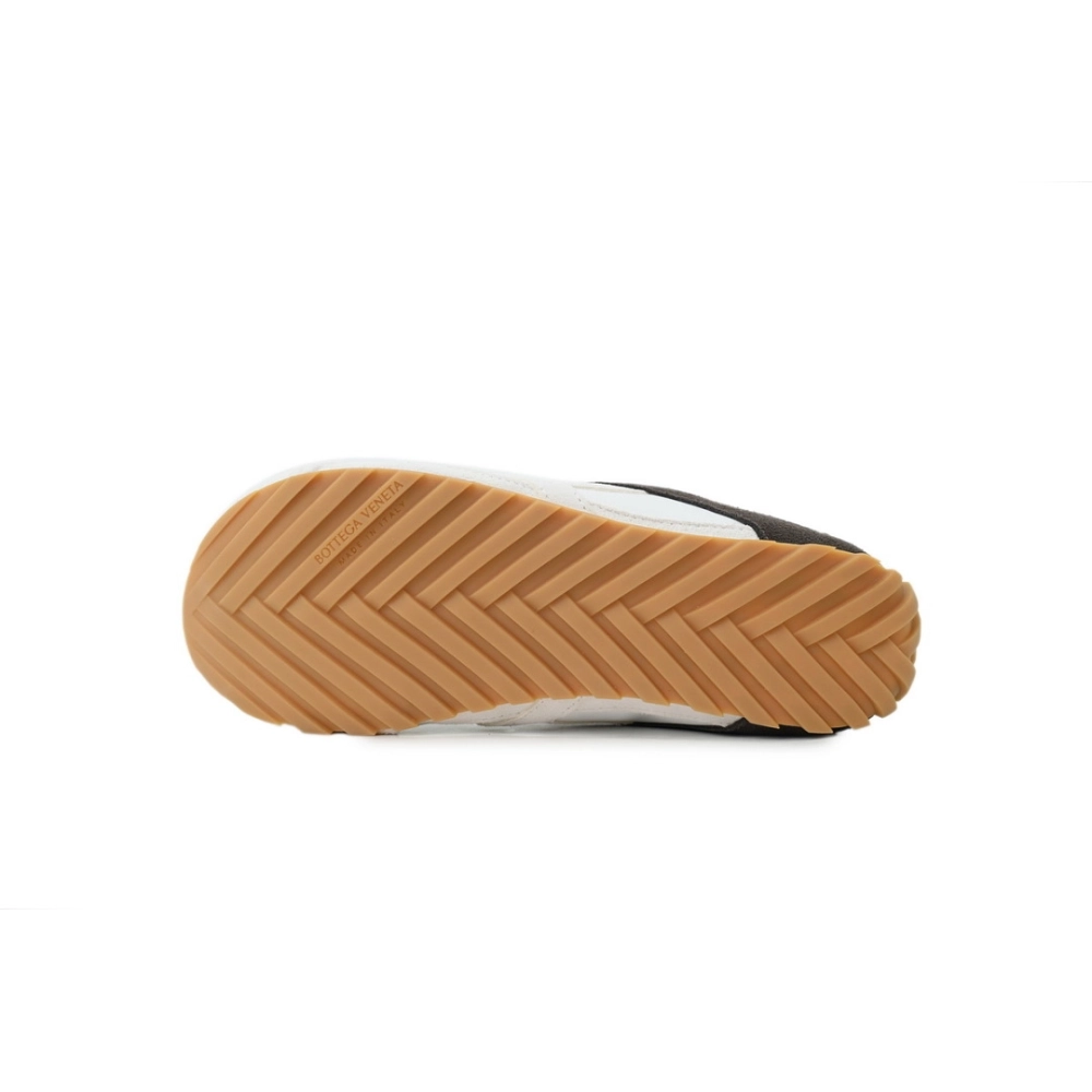 Discover premium Bottega Veneta Orbit Sneaker White Black 867921 V3MS2 9163 sneakers. Shop iconic styles from top brands¡ªcrafte
