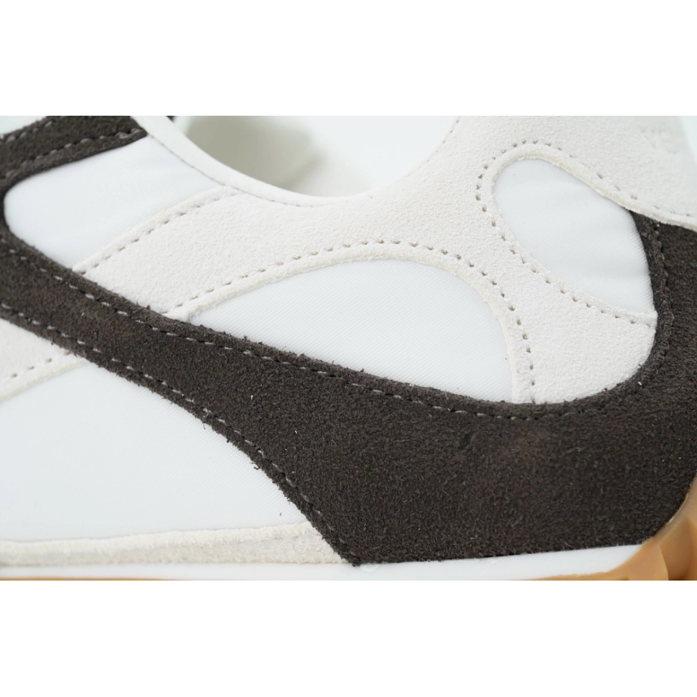 Discover premium Bottega Veneta Orbit Sneaker White Black 867921 V3MS2 9163 sneakers. Shop iconic styles from top brands¡ªcrafte