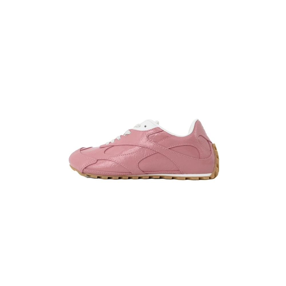 Discover premium Bottega Veneta Orbit Sneaker camellia 867926V 65C0 5052 sneakers. Shop iconic styles from top brands¡ªcrafted f