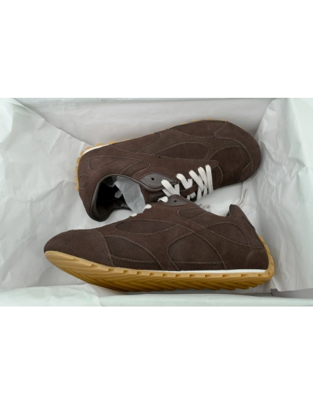 Discover premium Bottega Veneta Orbit Sneaker Brown 851621 V3MS0 2113 sneakers. Shop iconic styles from top brands¡ªcrafted for 