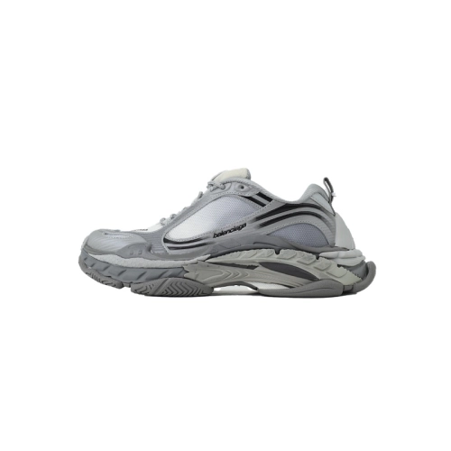 Discover premium Balenciaga Triple S 2 Gradient Grey 865849 WTR2G 1800 sneakers. Shop iconic styles from top brands¡ªcrafted for