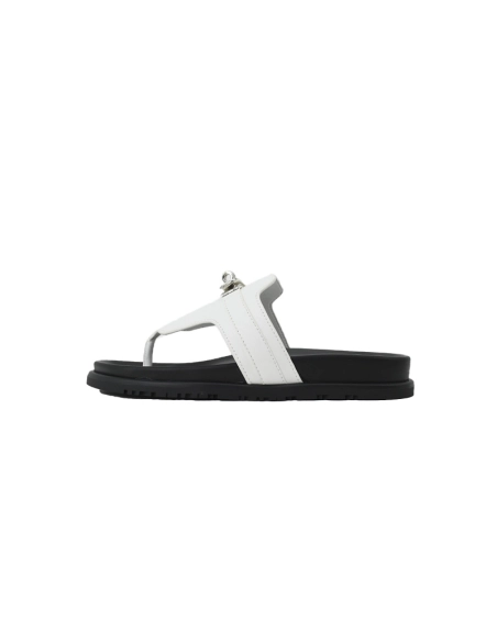 Discover premium Hermes Flat Thong Sandals White sneakers. Shop iconic styles from top brands¡ªcrafted for men and women.