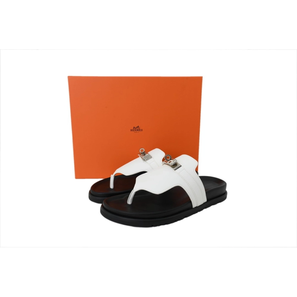 Discover premium Hermes Flat Thong Sandals White sneakers. Shop iconic styles from top brands¡ªcrafted for men and women.