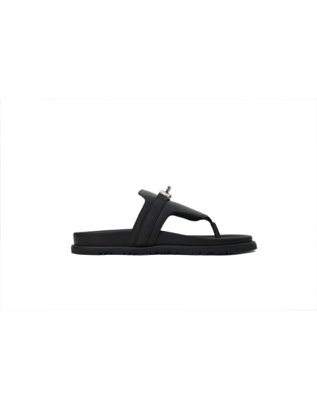 Discover premium Hermes Flat Thong Sandals Black sneakers. Shop iconic styles from top brands¡ªcrafted for men and women.