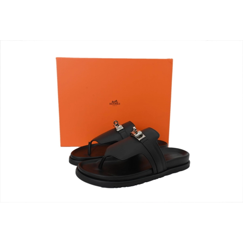 Discover premium Hermes Flat Thong Sandals Black sneakers. Shop iconic styles from top brands¡ªcrafted for men and women.
