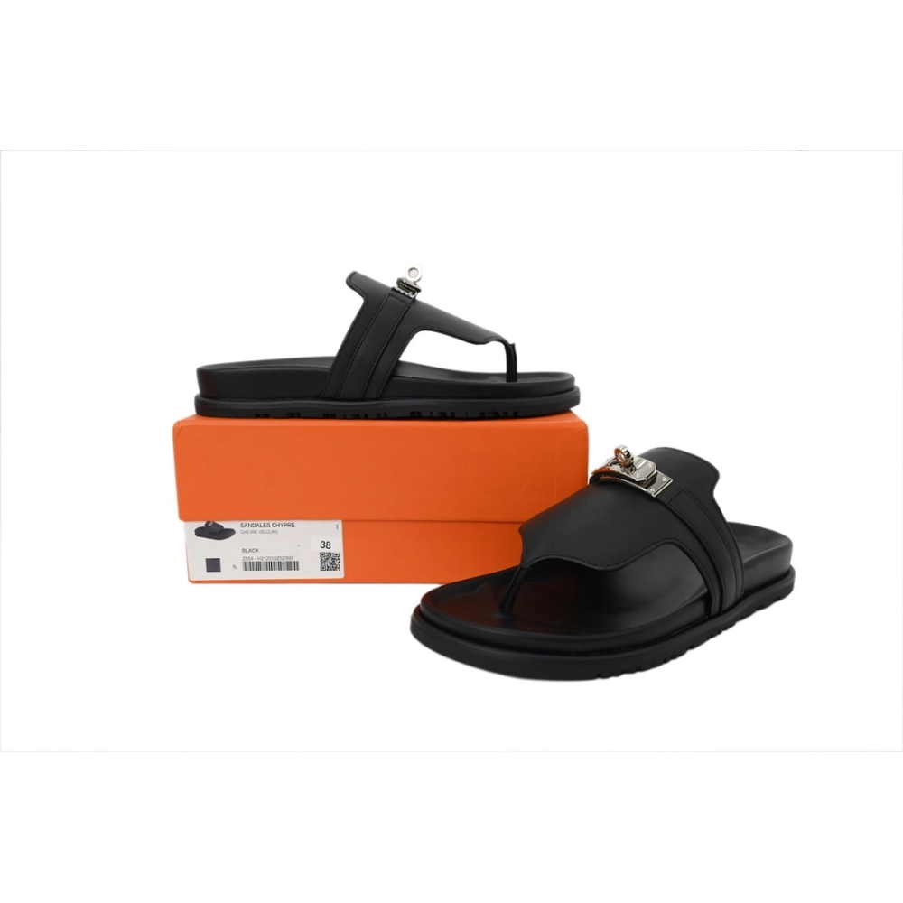 Discover premium Hermes Flat Thong Sandals Black sneakers. Shop iconic styles from top brands¡ªcrafted for men and women.