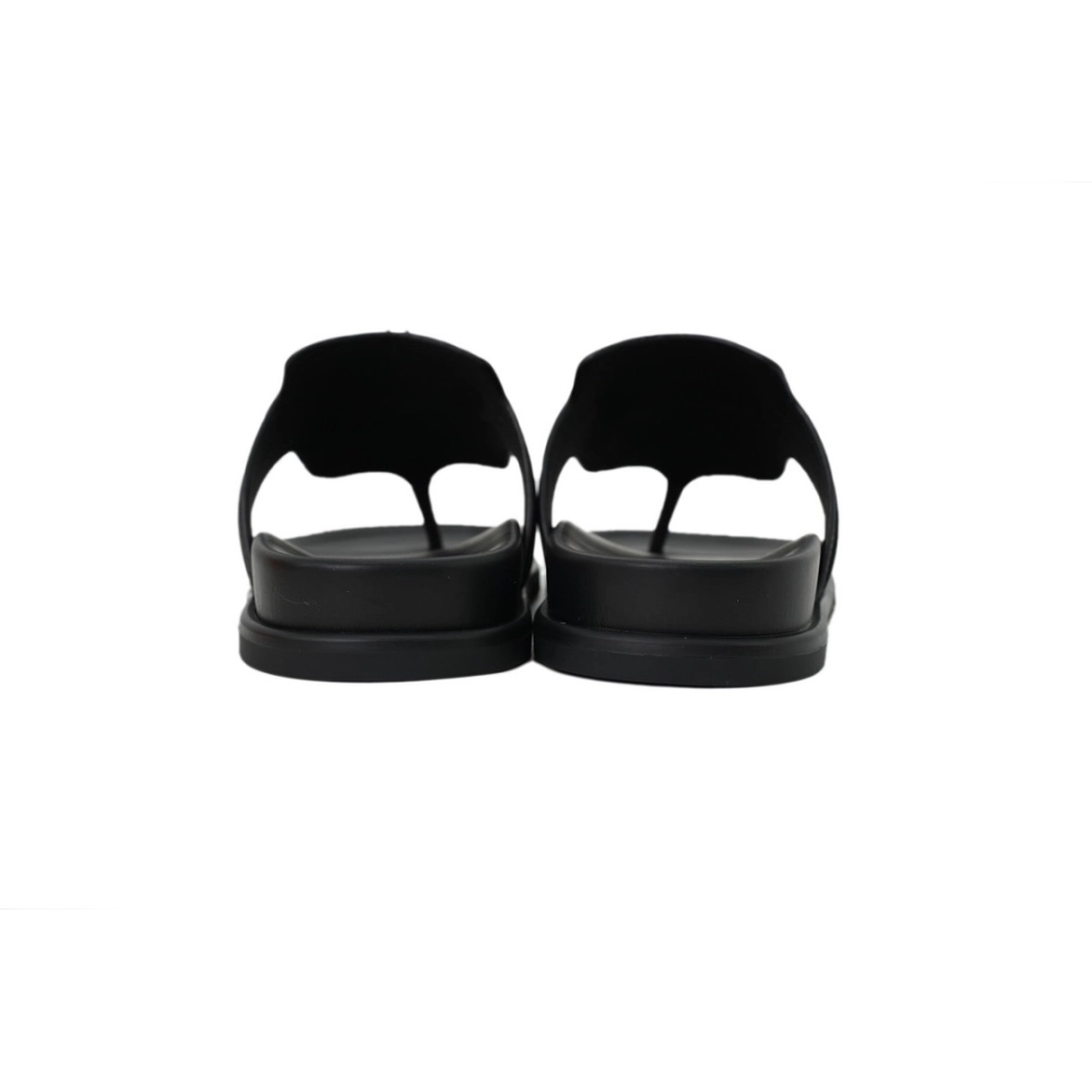 Discover premium Hermes Flat Thong Sandals Black sneakers. Shop iconic styles from top brands¡ªcrafted for men and women.