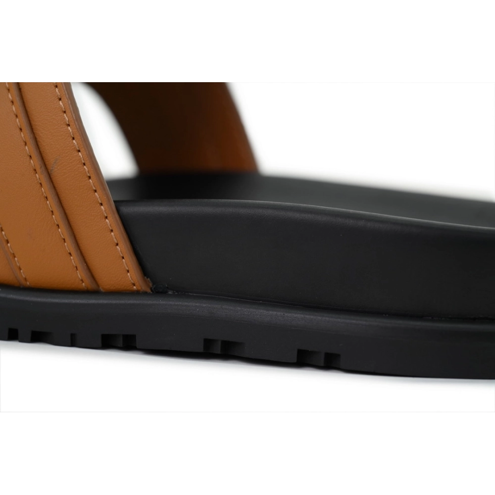Discover premium Hermes Flat Thong Sandals Brown sneakers. Shop iconic styles from top brands¡ªcrafted for men and women.