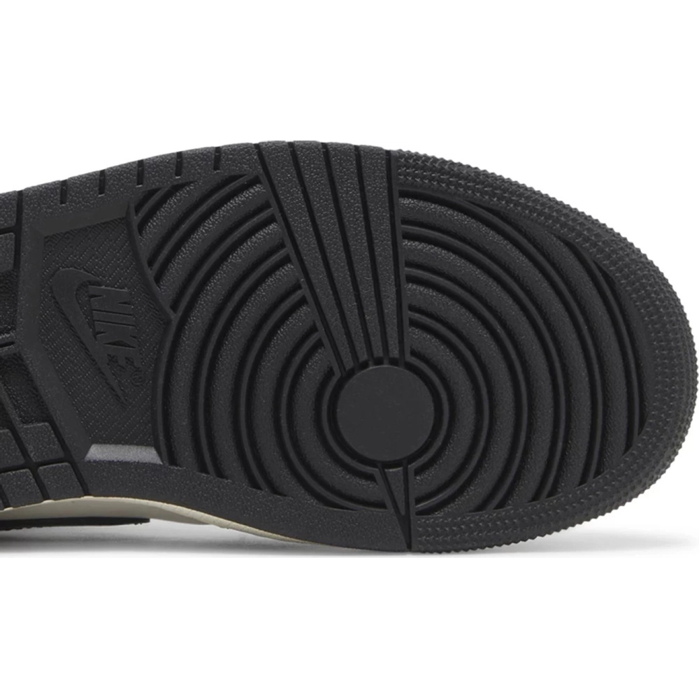 Air Jordan 1 Mid Black Sail Gym Red BQ6472 061,AIR JORDAN 1 HIGH,Air Jordan