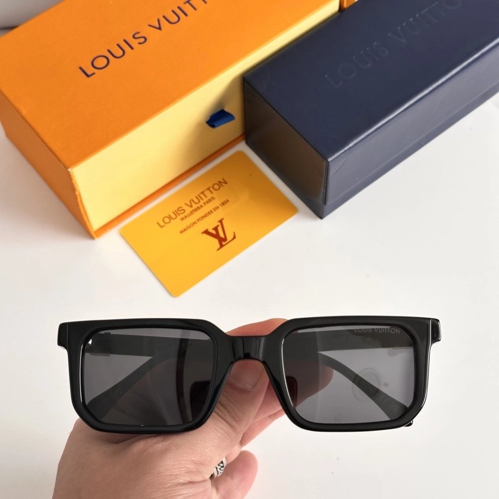 Louis Vuitton Sunglasses 001 | Luxury Designer Eyewear