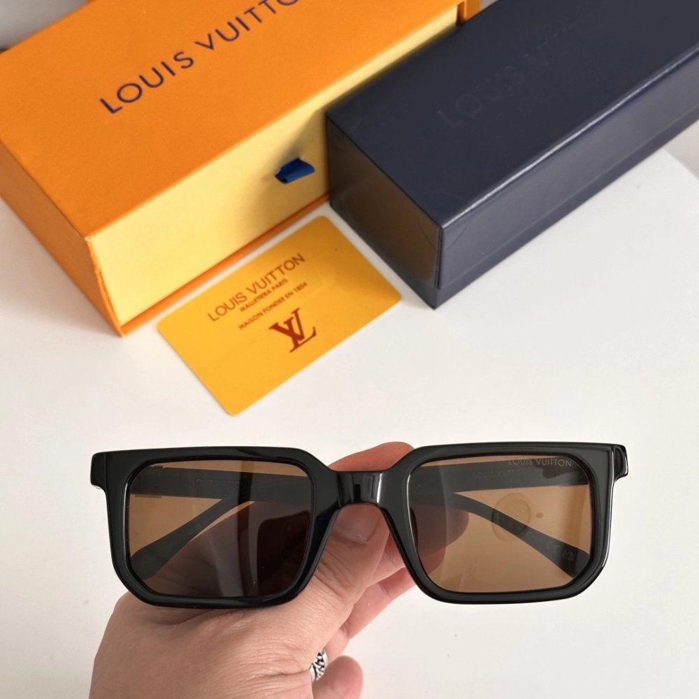 Louis Vuitton Sunglasses 001 | Luxury Designer Eyewear