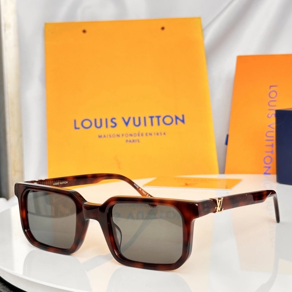 Louis Vuitton Sunglasses 002 | Luxury Designer Eyewear
