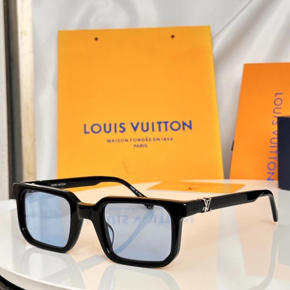 Louis Vuitton Sunglasses 002 | Luxury Designer Eyewear