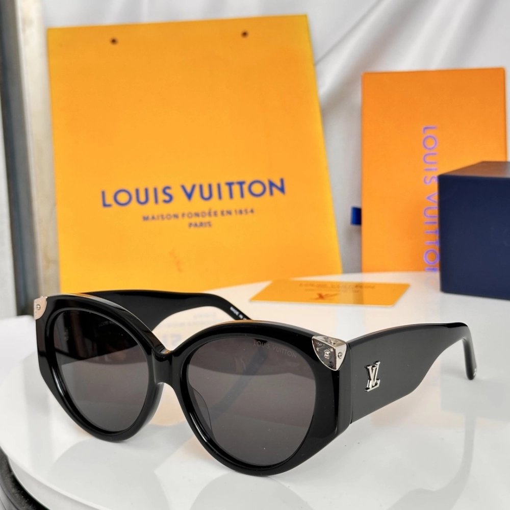 Louis Vuitton Sunglasses 004 | Luxury Designer Eyewear