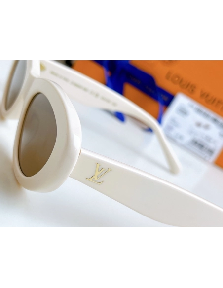 Louis Vuitton Sunglasses 007 | Luxury Designer Eyewear