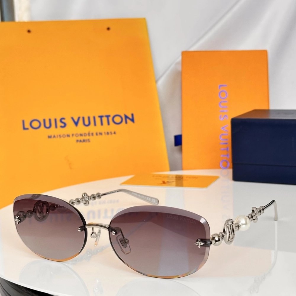 Louis Vuitton Sunglasses 010 | Luxury Designer Eyewear