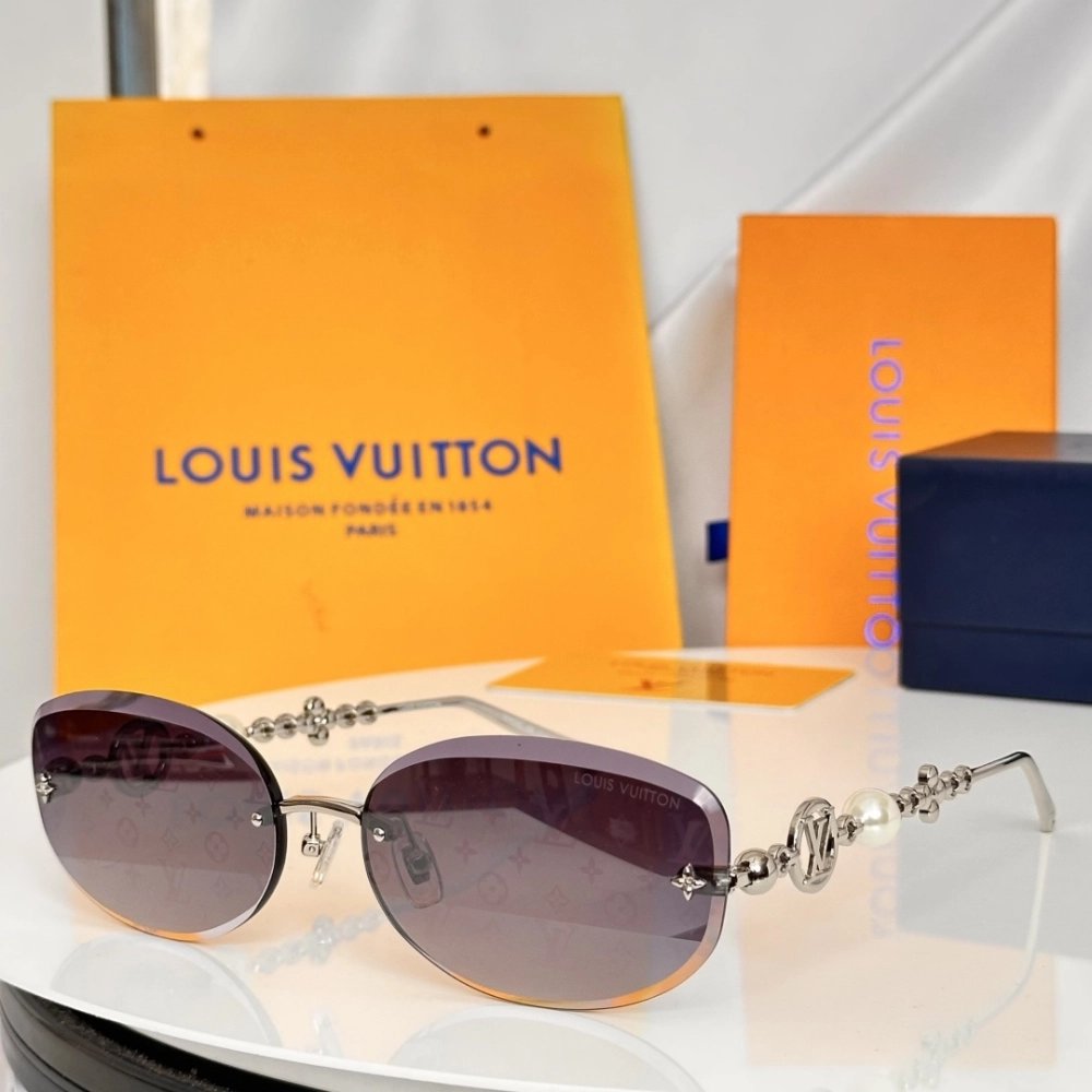 Louis Vuitton Sunglasses 010 | Luxury Designer Eyewear